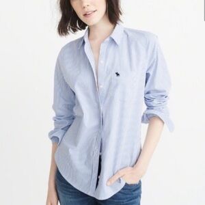 Abercrombie & Fitch White and Blue Stripe Button Down Long Sleeve Shirt Size M